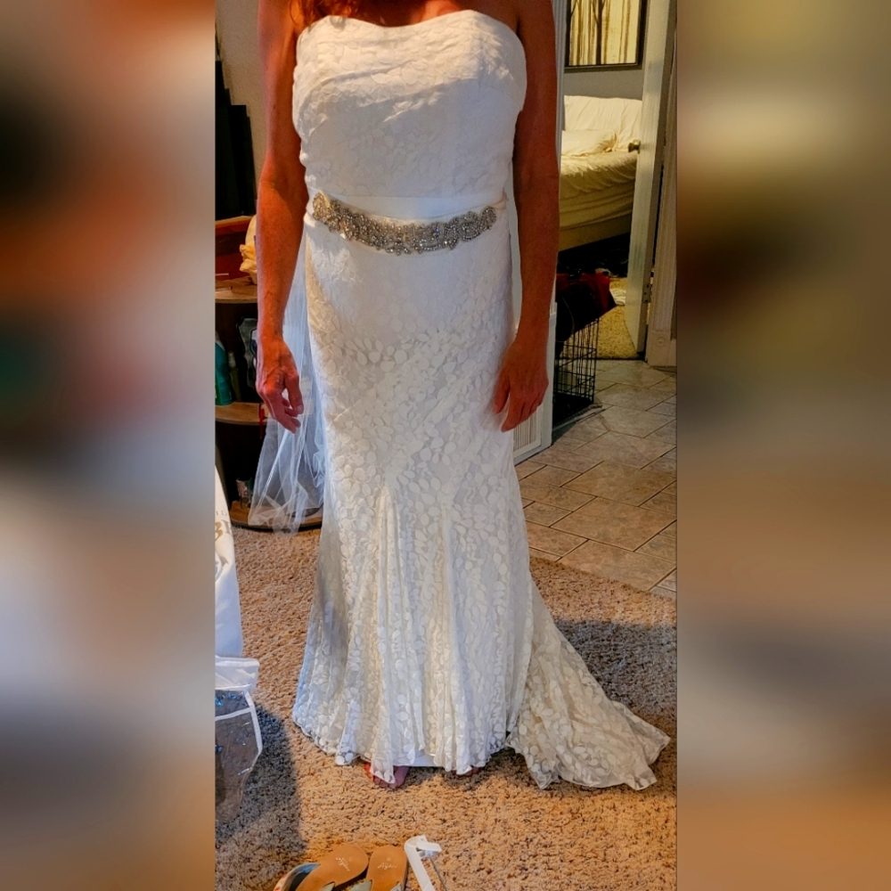 Galina Design Sleeveless Wedding Gown